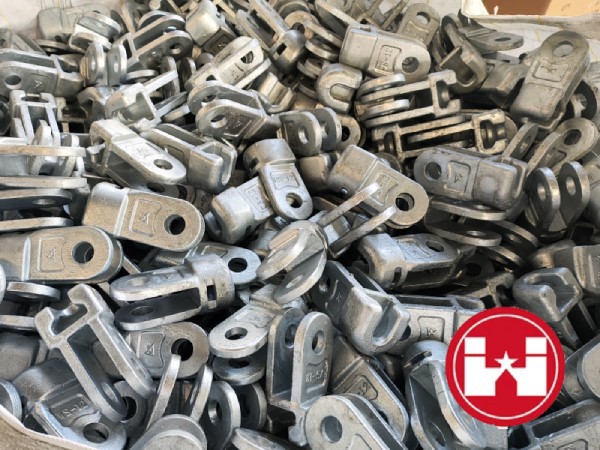 Hot-dip galvanized hardware Hot-dip galvanized hardware
